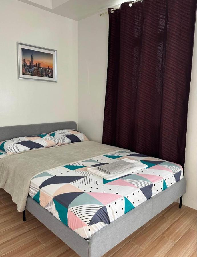 Binan Neat Unit In Holland Park Southwoodsアパートホテル エクステリア 写真